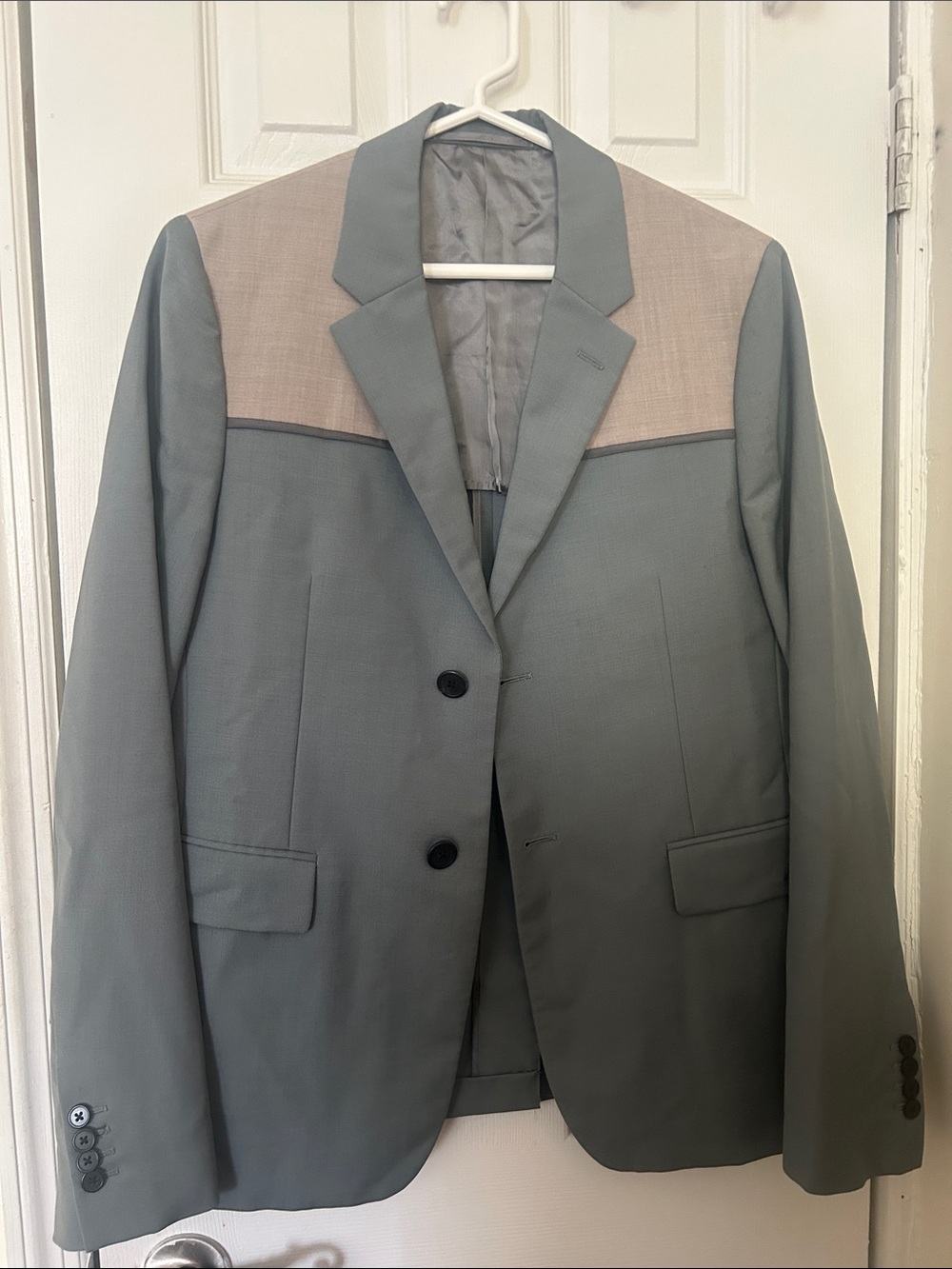 Prada Men's Two-Tone Gray & Beige 2018 Wool Blazer